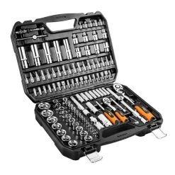 Coffret De Douilles Et Accessoires 1/2 - 1/4 NEO TOOLS 08-666 - 110 Pièces